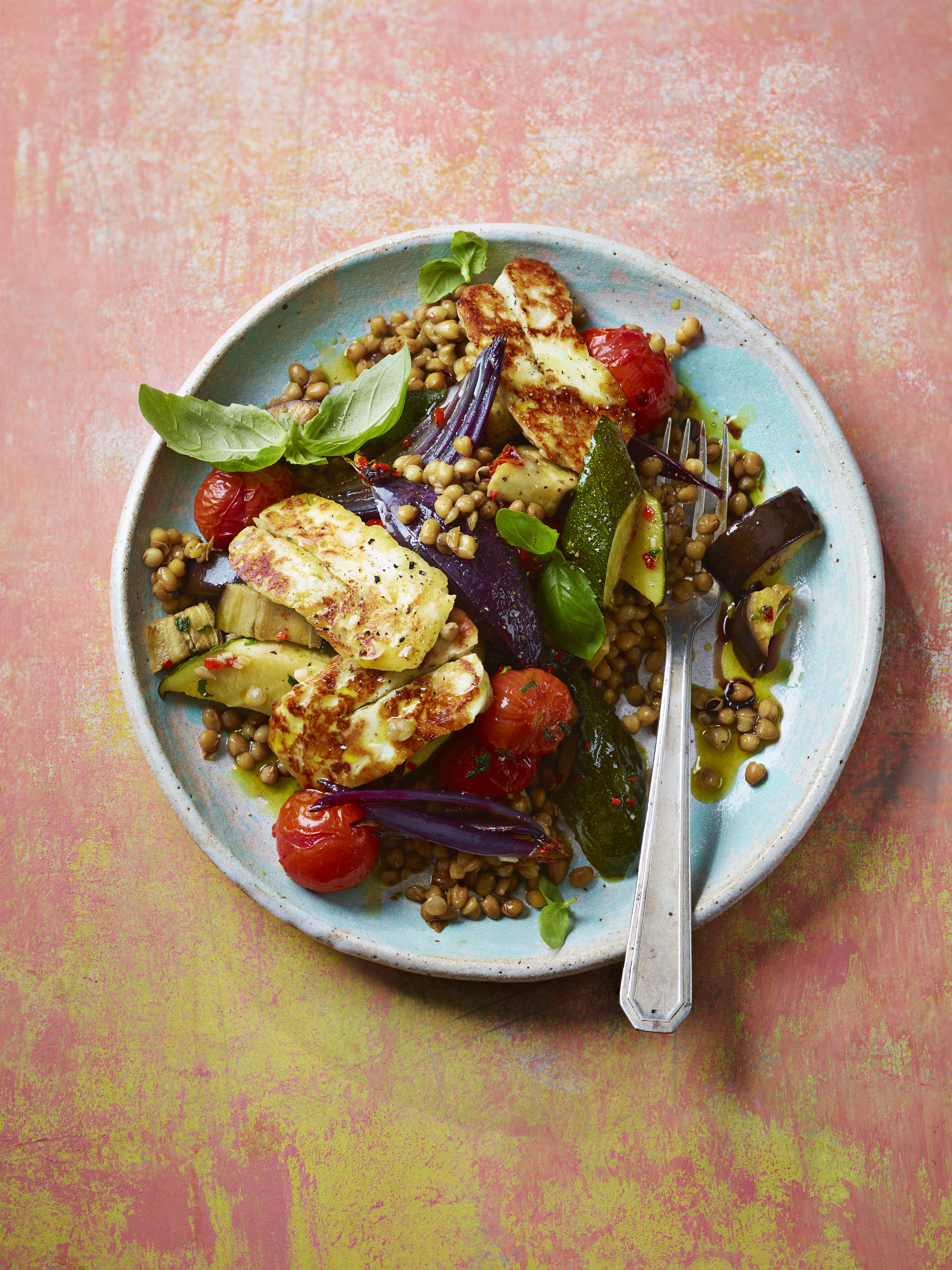 067_ainsley_Lentil_Halloumi_Bake