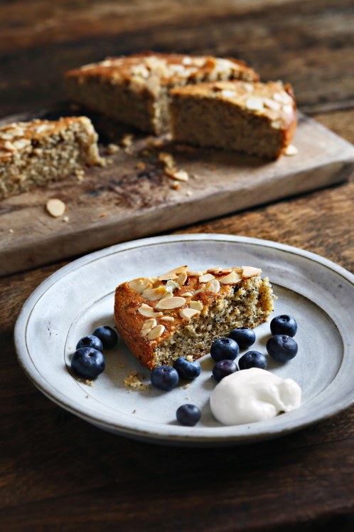 Seedy almond cake